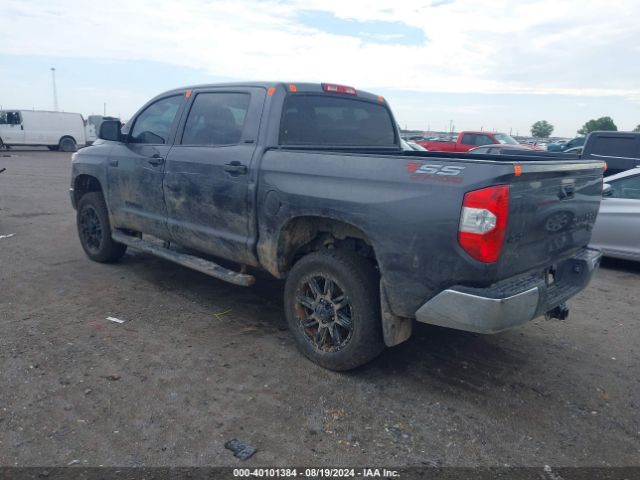 Photo 2 VIN: 5TFDY5F12KX859625 - TOYOTA TUNDRA 