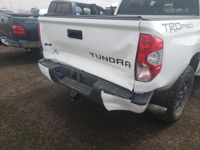 Photo 8 VIN: 5TFDY5F12LX906699 - TOYOTA TUNDRA CRE 