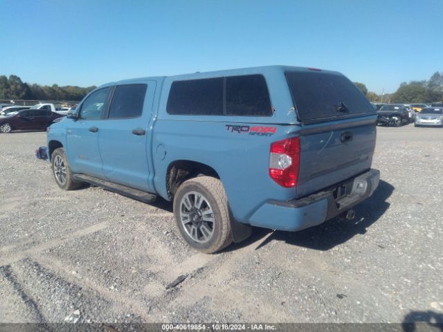 Photo 2 VIN: 5TFDY5F12LX932669 - TOYOTA TUNDRA 