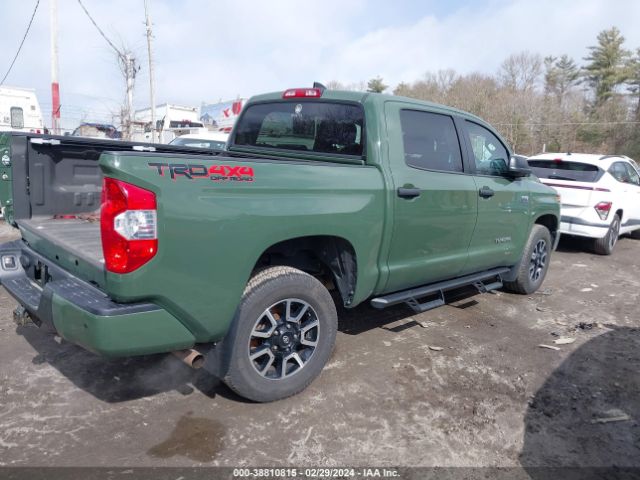 Photo 3 VIN: 5TFDY5F12MX041217 - TOYOTA TUNDRA 