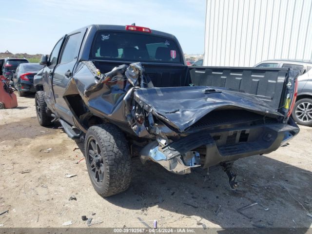 Photo 2 VIN: 5TFDY5F12MX958657 - TOYOTA TUNDRA 