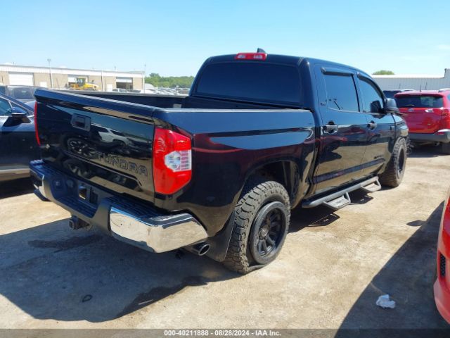 Photo 3 VIN: 5TFDY5F12MX976298 - TOYOTA TUNDRA 