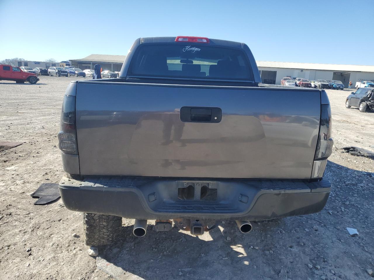 Photo 5 VIN: 5TFDY5F13BX170967 - TOYOTA TUNDRA 