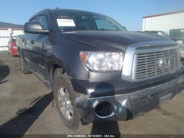 Photo 5 VIN: 5TFDY5F13BX206642 - TOYOTA TUNDRA 4WD TRUCK 