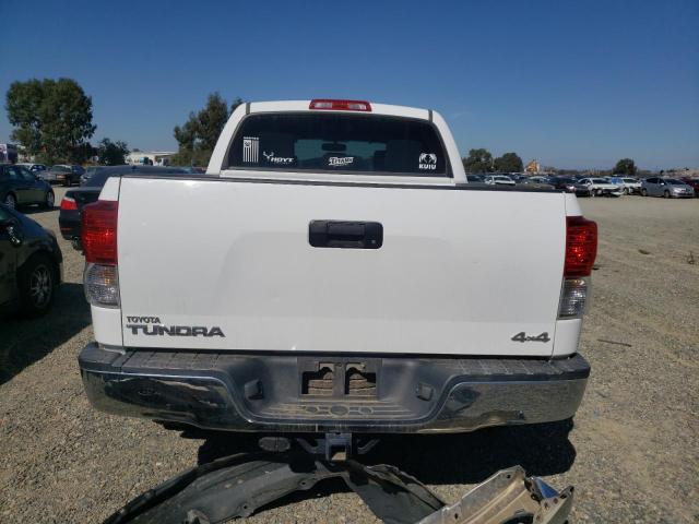 Photo 5 VIN: 5TFDY5F13CX257298 - TOYOTA TUNDRA CRE 