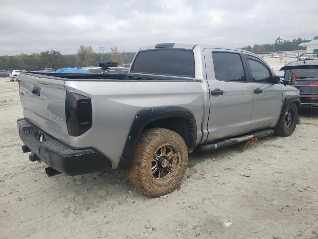 Photo 2 VIN: 5TFDY5F13EX339325 - TOYOTA TUNDRA CRE 