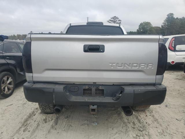 Photo 5 VIN: 5TFDY5F13EX339325 - TOYOTA TUNDRA CRE 