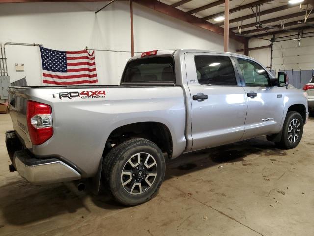 Photo 2 VIN: 5TFDY5F13EX400608 - TOYOTA TUNDRA 