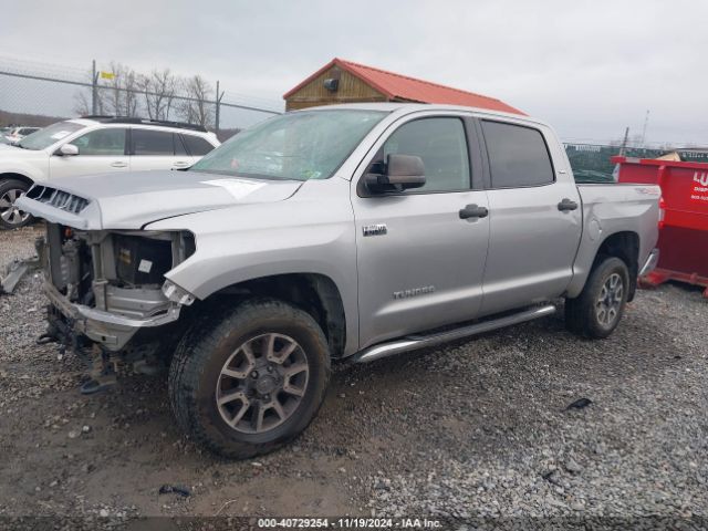 Photo 1 VIN: 5TFDY5F13FX431357 - TOYOTA TUNDRA 