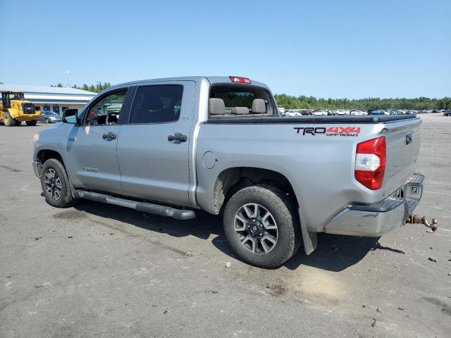 Photo 1 VIN: 5TFDY5F13FX472426 - TOYOTA TUNDRA CRE 