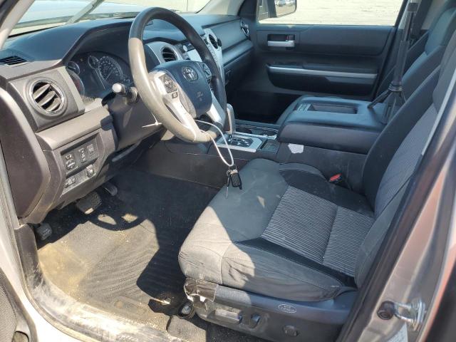 Photo 6 VIN: 5TFDY5F13FX472426 - TOYOTA TUNDRA CRE 