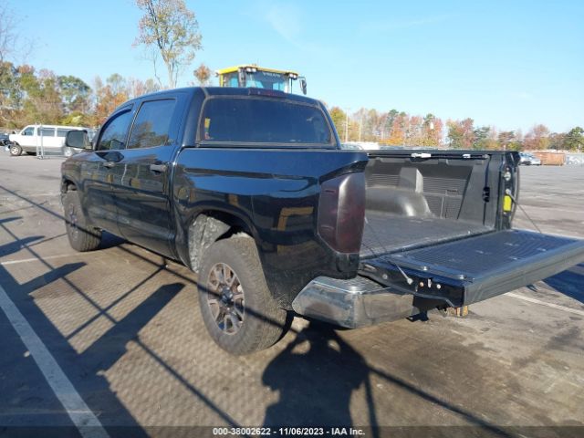 Photo 2 VIN: 5TFDY5F13FX483586 - TOYOTA TUNDRA 