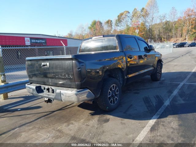 Photo 3 VIN: 5TFDY5F13FX483586 - TOYOTA TUNDRA 