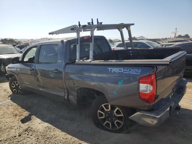 Photo 1 VIN: 5TFDY5F13HX630377 - TOYOTA TUNDRA CRE 