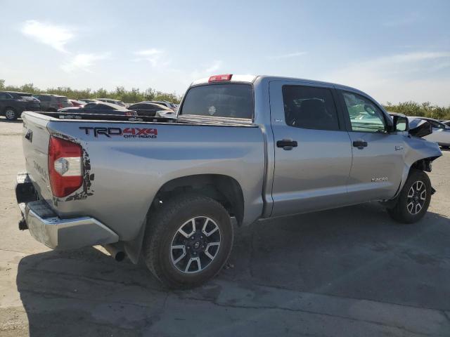 Photo 2 VIN: 5TFDY5F13HX676341 - TOYOTA TUNDRA CRE 