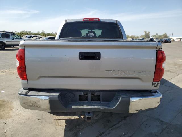 Photo 5 VIN: 5TFDY5F13HX676341 - TOYOTA TUNDRA CRE 