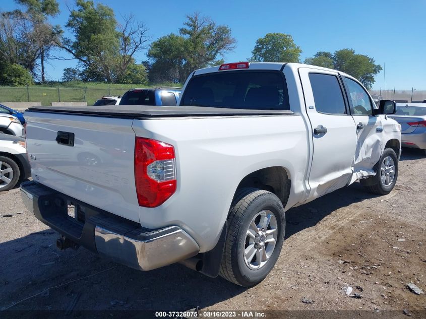 Photo 3 VIN: 5TFDY5F13JX678497 - TOYOTA TUNDRA 