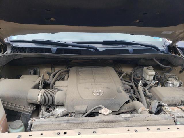 Photo 6 VIN: 5TFDY5F13JX684610 - TOYOTA TUNDRA CRE 