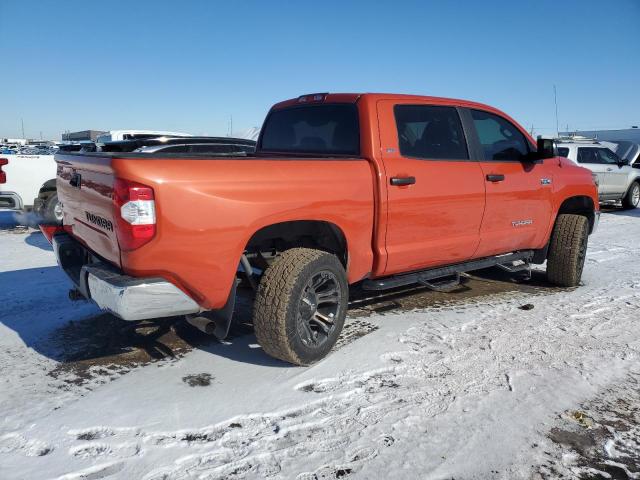 Photo 2 VIN: 5TFDY5F13JX698734 - TOYOTA TUNDRA CRE 