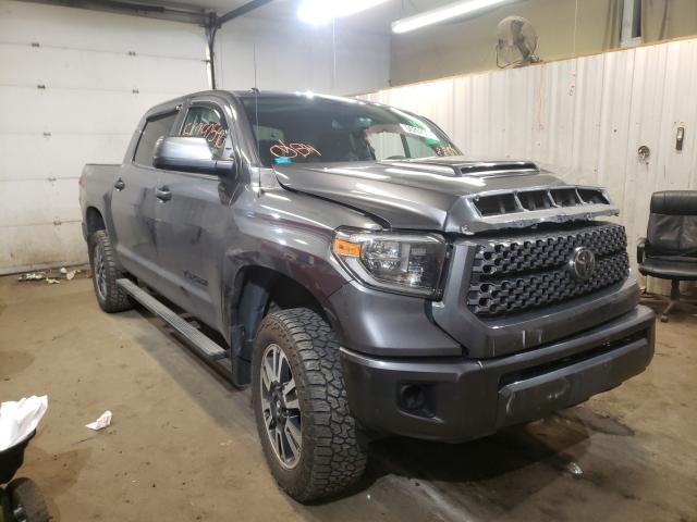 Photo 0 VIN: 5TFDY5F13JX758513 - TOYOTA TUNDRA CRE 