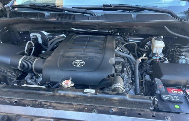 Photo 6 VIN: 5TFDY5F13KX799063 - TOYOTA TUNDRA 