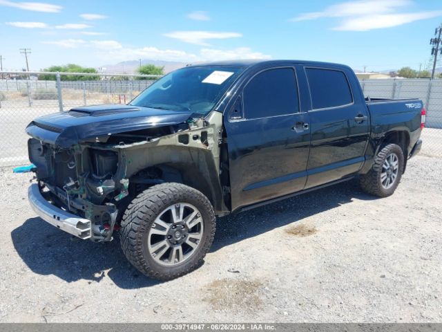 Photo 1 VIN: 5TFDY5F13KX799273 - TOYOTA TUNDRA 