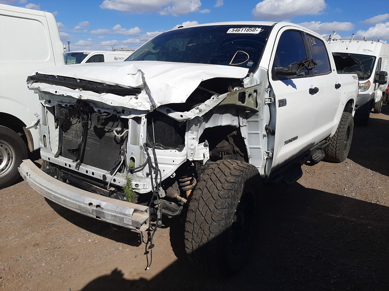 Photo 1 VIN: 5TFDY5F13KX865756 - TOYOTA TUNDRA CRE 