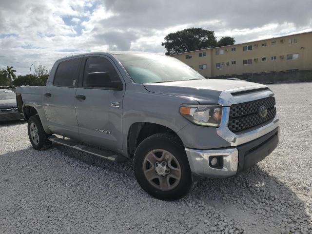 Photo 3 VIN: 5TFDY5F13LX887404 - TOYOTA TUNDRA CRE 