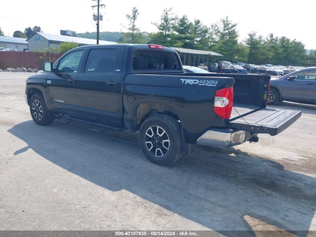 Photo 2 VIN: 5TFDY5F13LX914536 - TOYOTA TUNDRA 