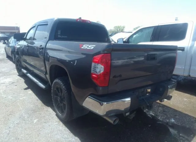 Photo 2 VIN: 5TFDY5F13LX924371 - TOYOTA TUNDRA 4WD 