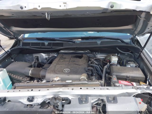 Photo 9 VIN: 5TFDY5F13MX963222 - TOYOTA TUNDRA 