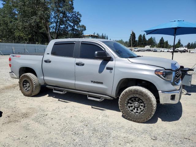 Photo 3 VIN: 5TFDY5F13MX986855 - TOYOTA TUNDRA CRE 