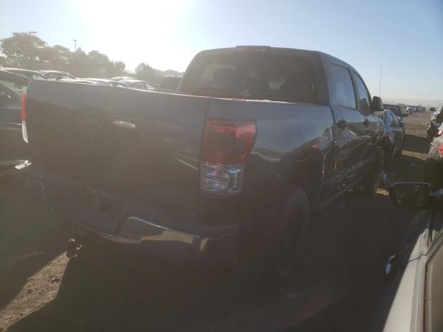 Photo 3 VIN: 5TFDY5F14AX146157 - TOYOTA TUNDRA CRE 