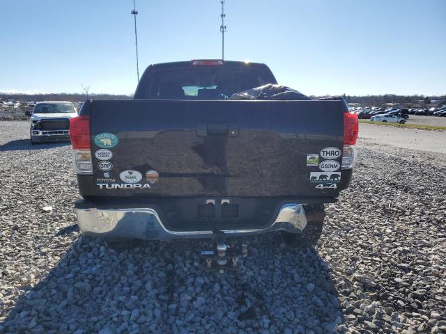 Photo 5 VIN: 5TFDY5F14AX151195 - TOYOTA TUNDRA CRE 