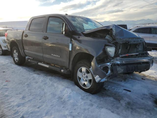 Photo 3 VIN: 5TFDY5F14CX211267 - TOYOTA TUNDRA CRE 