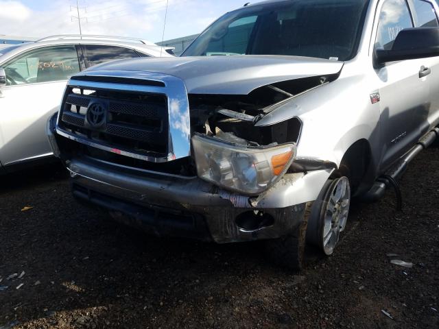 Photo 8 VIN: 5TFDY5F14CX225654 - TOYOTA TUNDRA CRE 