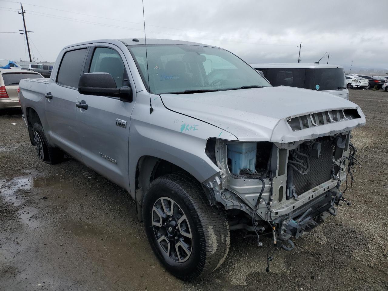 Photo 3 VIN: 5TFDY5F14GX582032 - TOYOTA TUNDRA 