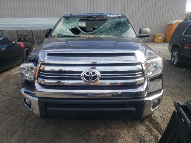 Photo 4 VIN: 5TFDY5F14HX639671 - TOYOTA TUNDRA CRE 