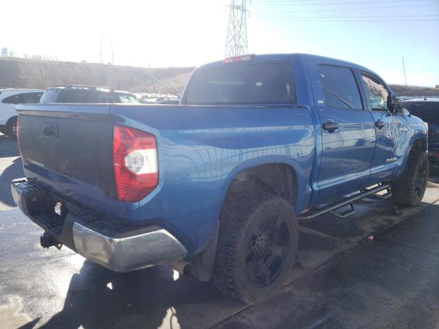 Photo 3 VIN: 5TFDY5F14HX643820 - TOYOTA TUNDRA CRE 