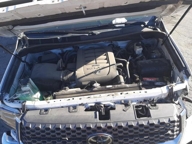 Photo 6 VIN: 5TFDY5F14JX706467 - TOYOTA TUNDRA CRE 