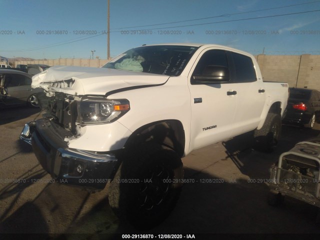 Photo 1 VIN: 5TFDY5F14JX734253 - TOYOTA TUNDRA 4WD 