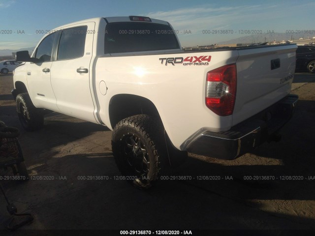 Photo 2 VIN: 5TFDY5F14JX734253 - TOYOTA TUNDRA 4WD 