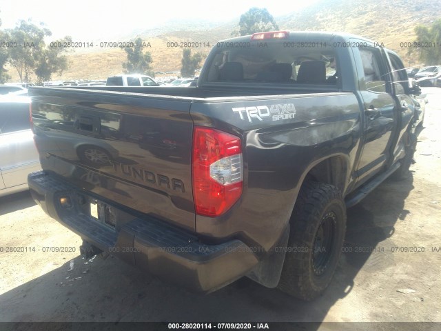 Photo 3 VIN: 5TFDY5F14JX737654 - TOYOTA TUNDRA 4WD 