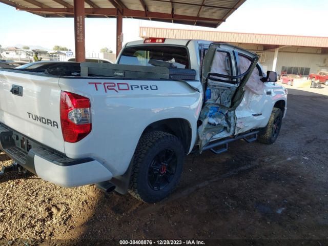 Photo 3 VIN: 5TFDY5F14KX804089 - TOYOTA TUNDRA 