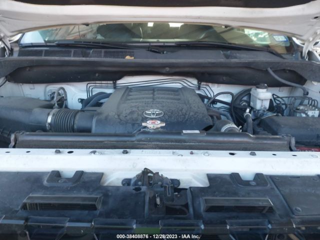 Photo 9 VIN: 5TFDY5F14KX804089 - TOYOTA TUNDRA 