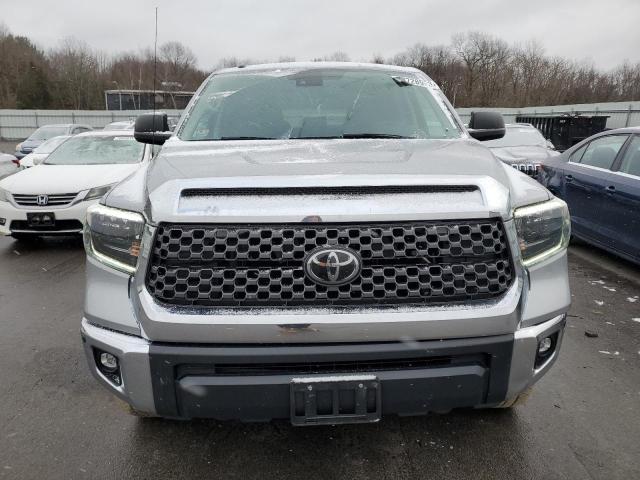 Photo 4 VIN: 5TFDY5F14KX812385 - TOYOTA TUNDRA 