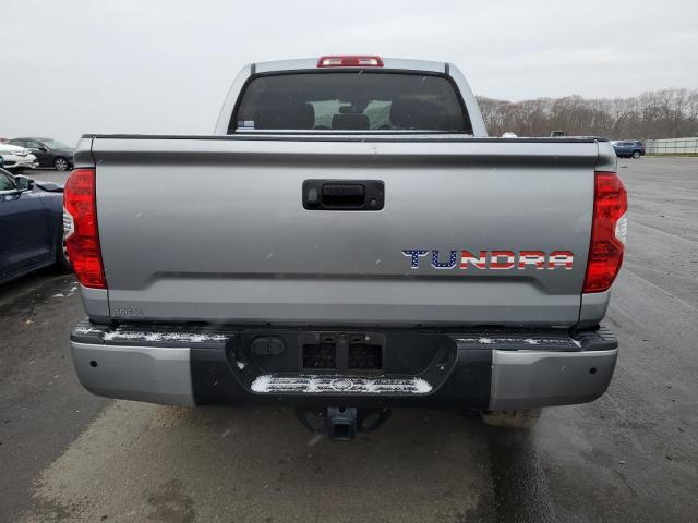 Photo 5 VIN: 5TFDY5F14KX812385 - TOYOTA TUNDRA 