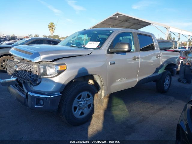 Photo 1 VIN: 5TFDY5F14KX825136 - TOYOTA TUNDRA 