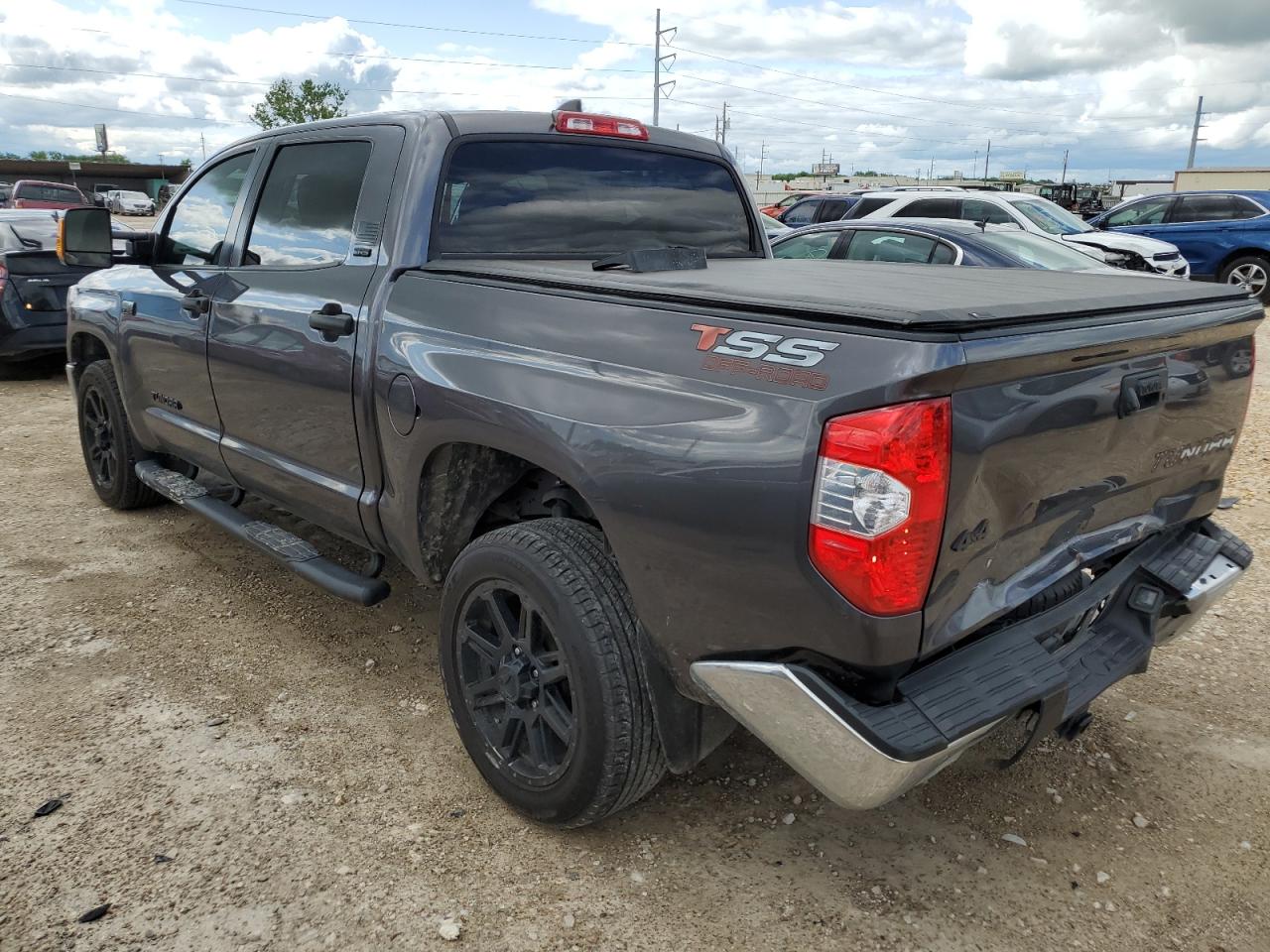 Photo 1 VIN: 5TFDY5F14LX945701 - TOYOTA TUNDRA 