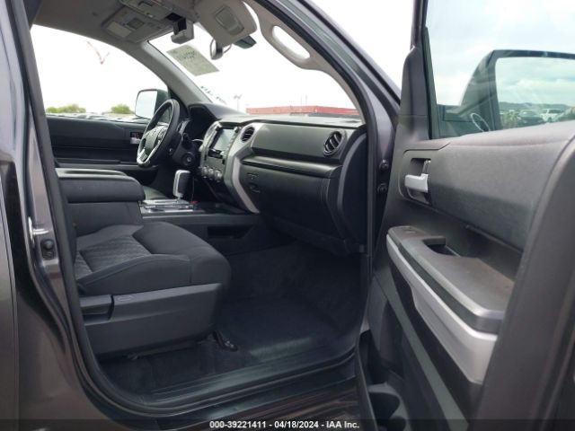 Photo 4 VIN: 5TFDY5F14LX952048 - TOYOTA TUNDRA 